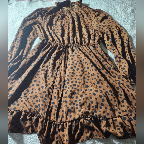 Shein Curve Dalmation Print Flounce Hem Mini in Brown and Black Size 0XL - Picture 1 of 8